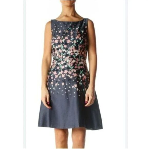 Loft Fit and Flare Mini Dress Classic Boat Neck Gray Spring Floral Size‎ 6 - Picture 1 of 8